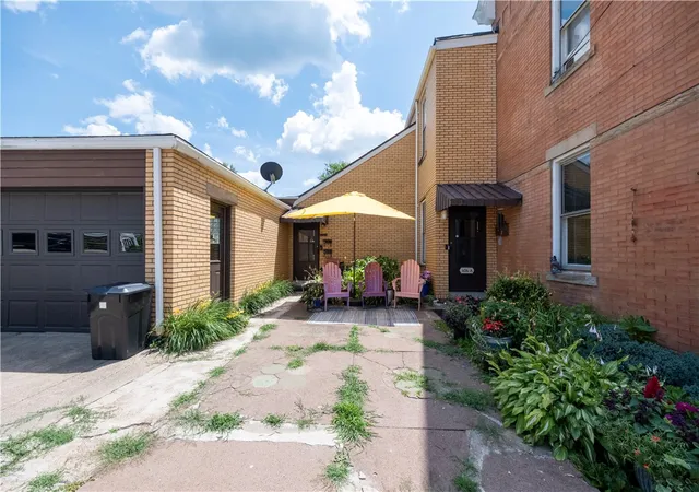 Photo 3 of Multi family home for sale at 404 Walnut St, Saltsburg, PA 15681 | MLS# 1765626 | Listing updated on 2026-07-22