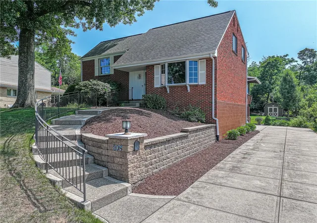 1st image of 308 Lupine Dr, Shaler, PA 15209 | MLS# 1765866