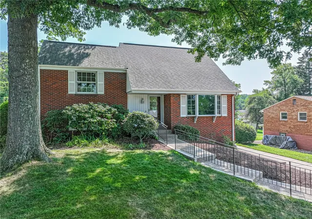 2nd image of 308 Lupine Dr, Shaler, PA 15209 | MLS# 1765866