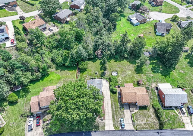 37th image of 308 Lupine Dr, Shaler, PA 15209 | MLS# 1765866