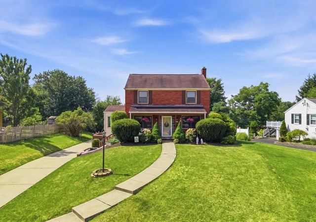 1st image of 700 Lochinvar Dr, Mc Candless, PA 15237 | MLS# 1766087