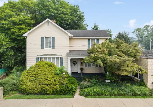 2nd image of 305 307 S 6th St, West Newton, PA 15089 | MLS# 1766090
