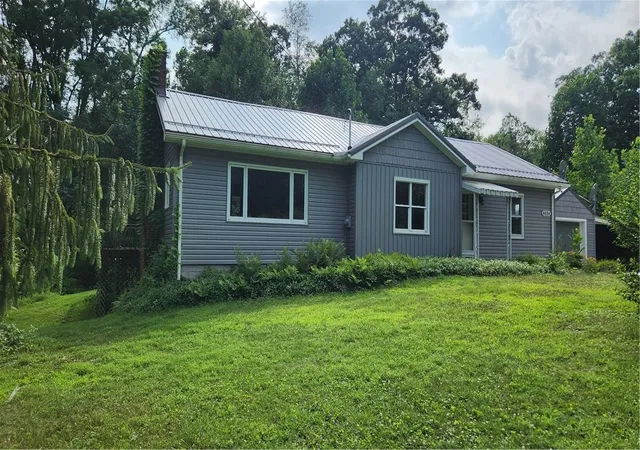 1st image of 4694 Sandy Lake Greenville Rd, Lake Twp, PA 16153 | MLS# 1766103