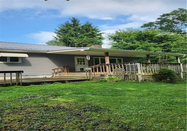 5th image of 4694 Sandy Lake Greenville Rd, Lake Twp, PA 16153 | MLS# 1766103