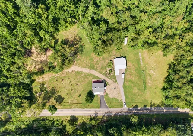 4th image of 661 Pinkerton Run Rd, North Fayette, PA 15071 | MLS# 1764795