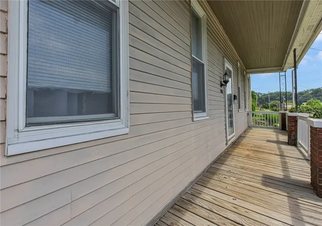 Photo 3 of Sale Pending at 1830 W Railroad St, Heidelberg, PA 15106 | MLS# 1764648 | Listing updated on 2026-08-31