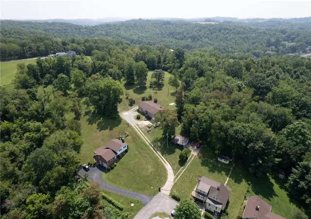 36th image of 25 Liberty Ave, Smith, PA 15021 | MLS# 1766077