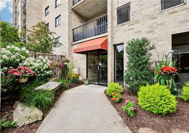 5th image of 1400 Smokey Wood Dr #804, Swissvale, PA 15218 | MLS# 1766167