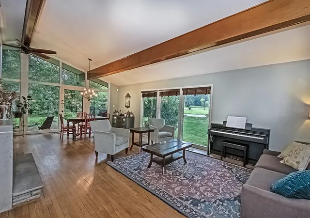 5th image of 2636 Sample Road, Hampton, PA 15101 | MLS# 1766140