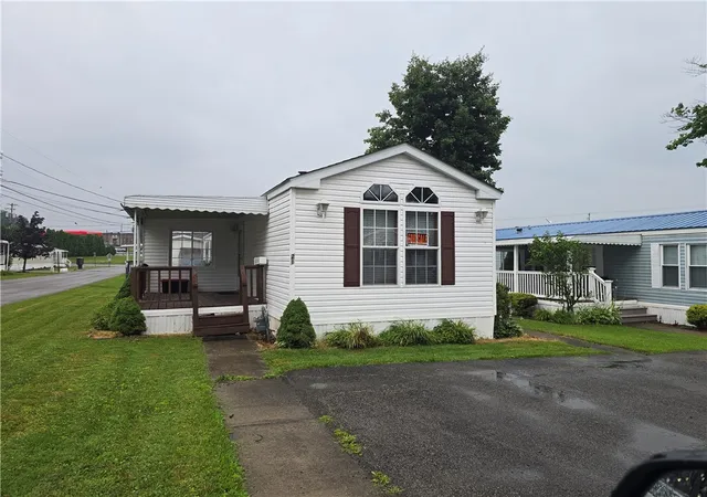 4th image of 21 K And L Ln, Twp Of But Nw, PA 16001 | MLS# 1766236