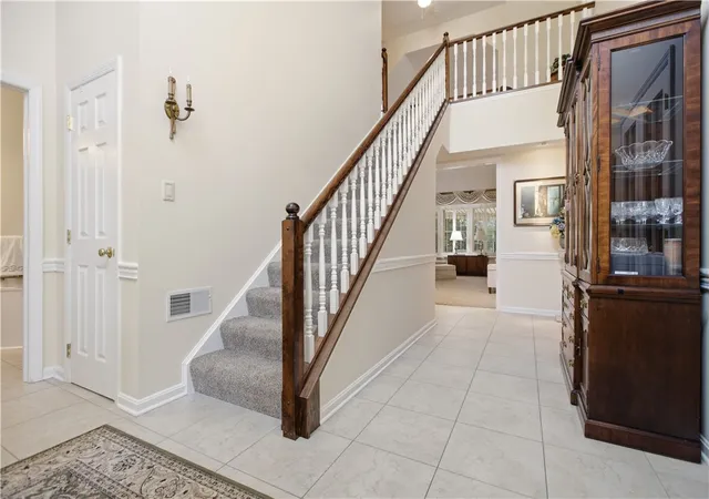 3rd image of 105 Driftwood Dr, Peters Twp, PA 15317 | MLS# 1765745