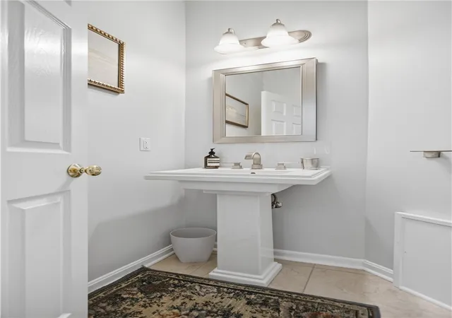 4th image of 105 Driftwood Dr, Peters Twp, PA 15317 | MLS# 1765745