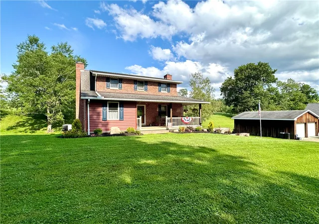 1st image of 424 Owl Hollow Rd, Ligonier Twp, PA 15658 | MLS# 1766253