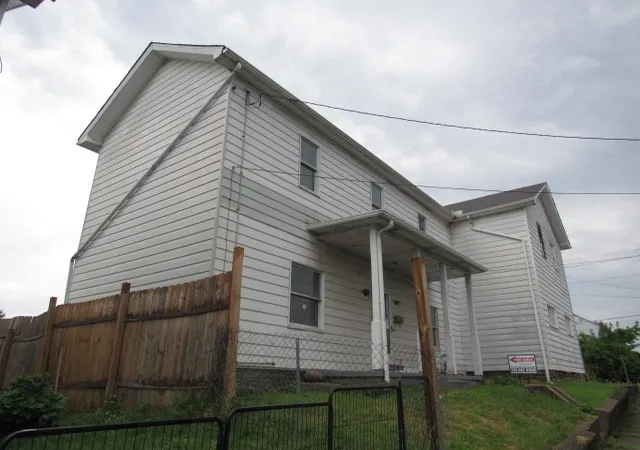 2nd image of 304 Market Street, Belle Vernon, PA 15012 | MLS# 1766268