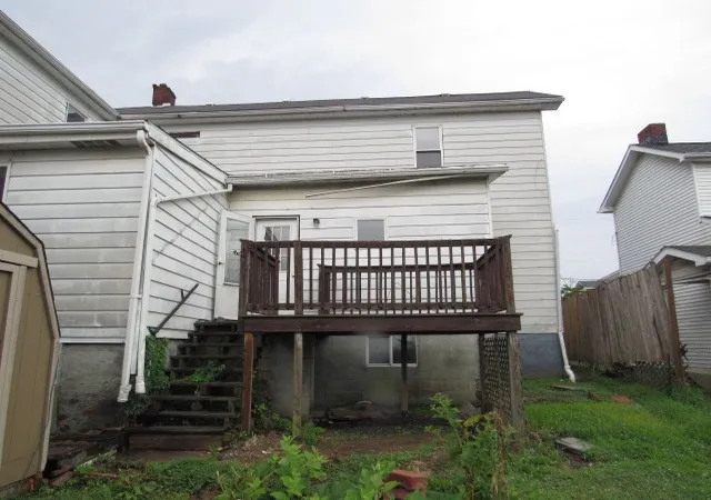 5th image of 304 Market St, Philadelphia, PA 15012