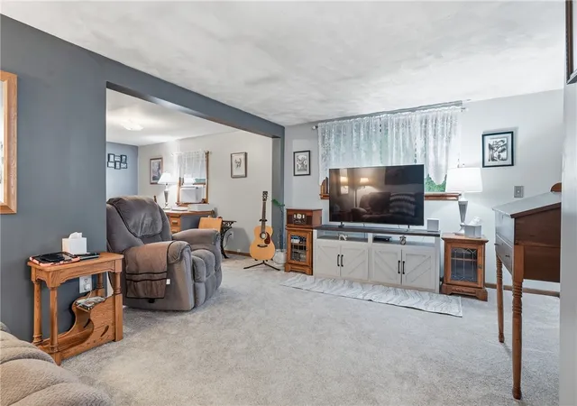 3rd image of 541 Old State Route 66, Hempfield Twp, PA 15601 | MLS# 1766269