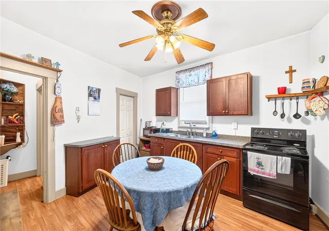 4th image of 402 Gilmore Ave, Trafford, PA 15085 | MLS# 1766232