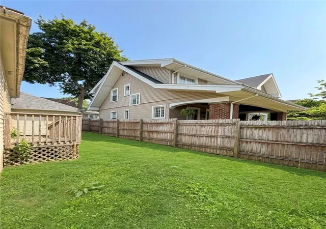 4th image of 29 Chambers Ave, Greenville Boro, PA 16125 | MLS# 1766146