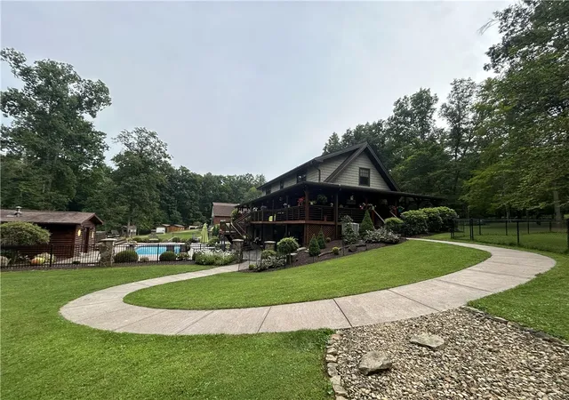 Photo 3 of Single family home for sale at 2419 Master Rd, Richland Twp, PA 16373 | MLS# 1766275 | Listing updated on 2026-08-01
