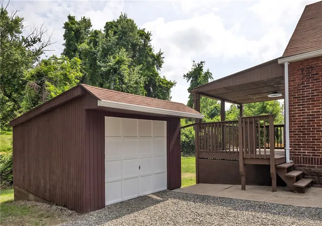 3rd image of 5842 Saltsburg Rd, Penn Hills, PA 15147 | MLS# 1766304