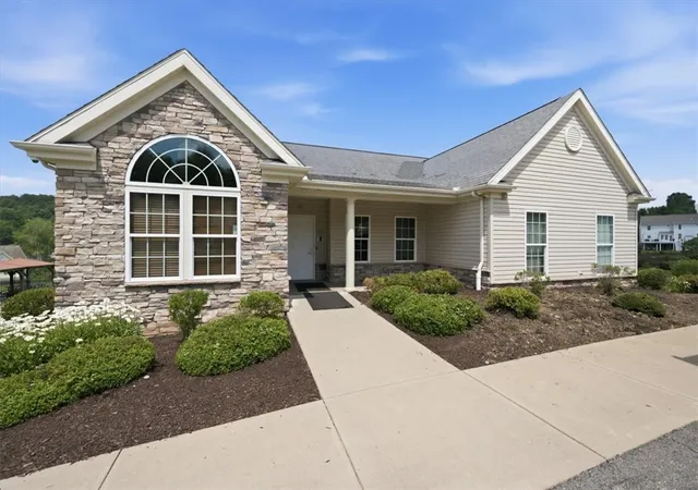 37th image of 8034 Hinsdale Ln, South Fayette, PA 15057 | MLS# 1765933