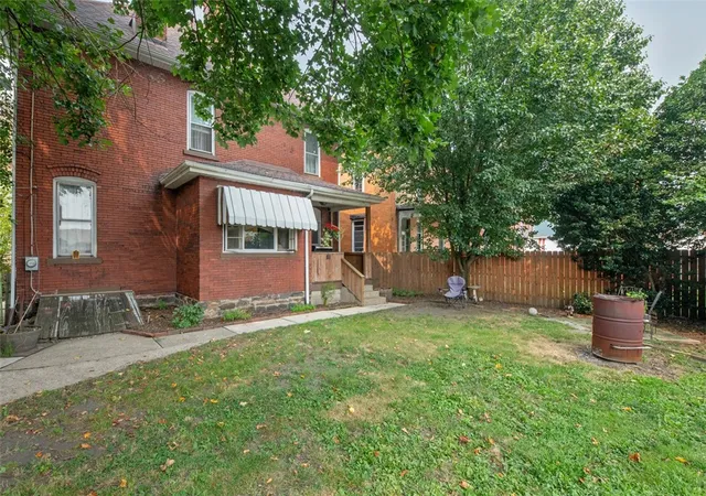 Photo 3 of Single family home for sale at 111 W Fayette St, Connellsville, PA 15425 | MLS# 1766262 | Listing updated on 2026-07-23