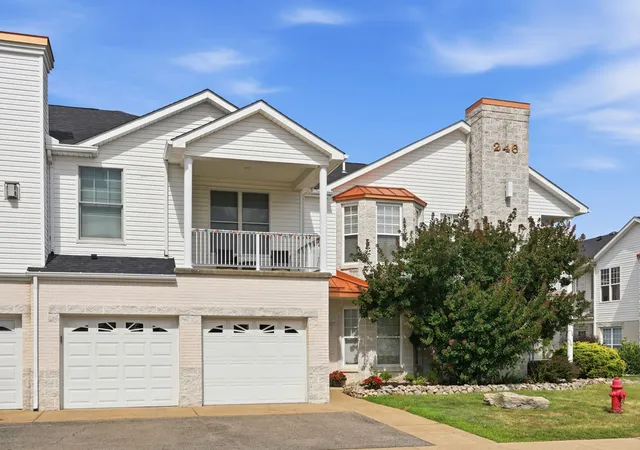 2nd image of 246 Adams Pointe Blvd, Mars, PA 16046