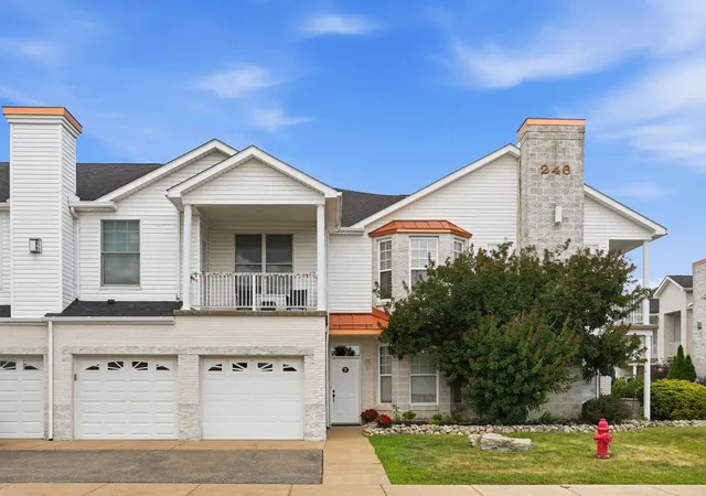 4th image of 246 Adams Pointe Blvd, Mars, PA 16046