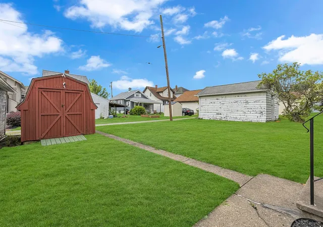 27th image of 2207 Davidson St, Aliquippa, PA 15001 | MLS# 1766353