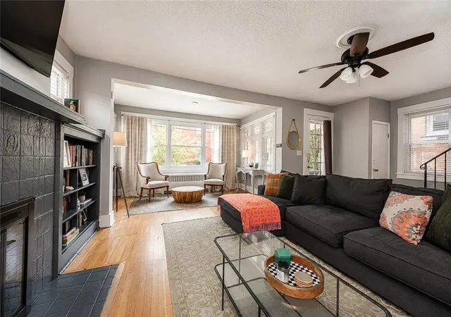 4th image of 3717 Brighton Road, Brighton Heights, PA 15212 | MLS# 1766297