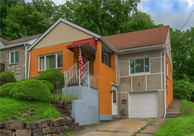 image of 108 Hazen Ave, Ellwood City, PA 16117 | MLS# 1765735