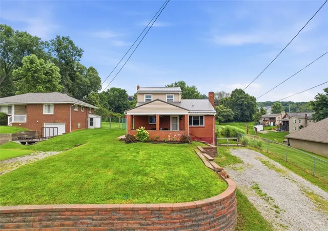 4th image of 561 Burgley Ave, Lower Burrell, PA 15068 | MLS# 1766362