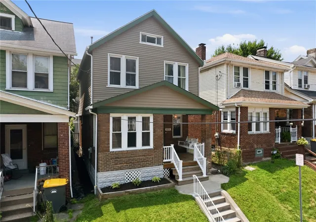 2nd image of 1233 Arkansas Ave, Dormont, PA 15216 | MLS# 1763401