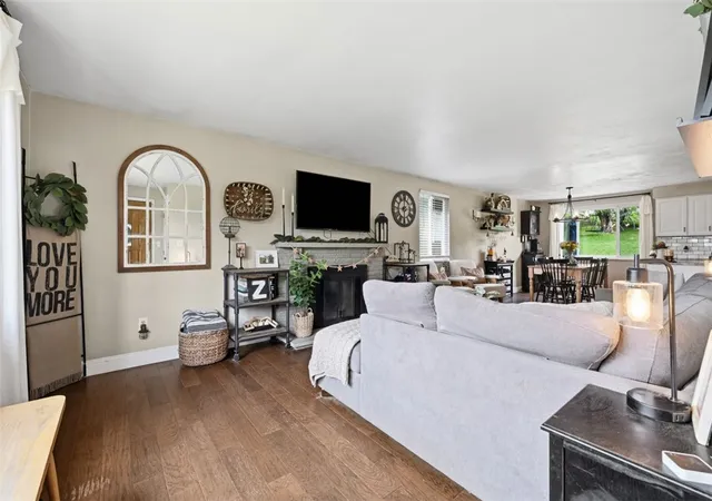 3rd image of 837 Pallas Dr, Mc Candless, PA 15237 | MLS# 1766411