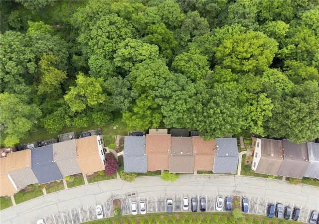 39th image of 422 Edgetree, Murrysville, PA 15668 | MLS# 1765939