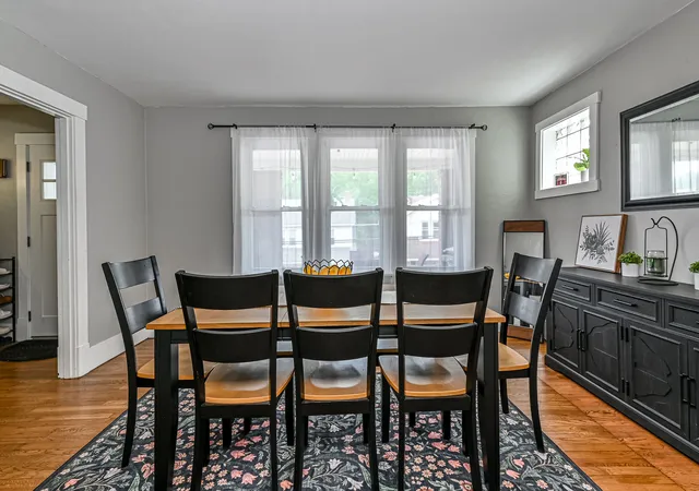3rd image of 921 Baldwin St, Castle Shannon, PA 15234 | MLS# 1766417