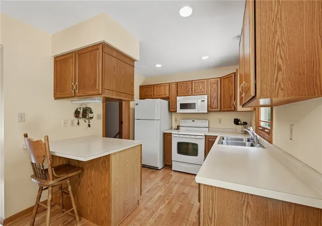 4th image of 2956 Acre Rd, New Castle, PA 16101 | MLS# 1765857