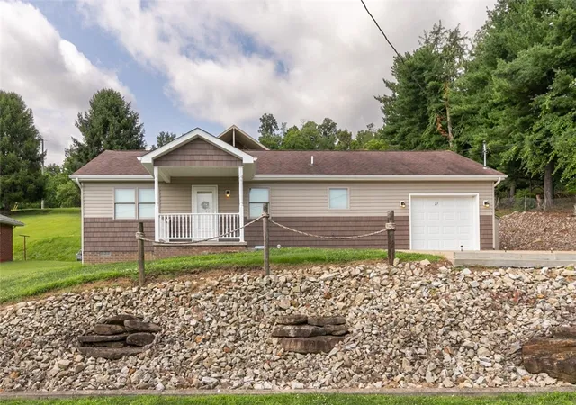 1st image of 27 Mannina Avenue, Charleroi Boro, PA 15432 | MLS# 1766414