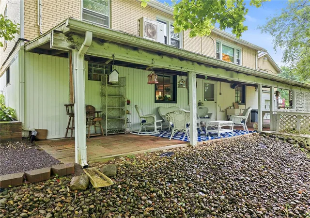 5th image of 2552 S Hermitage Rd, Hermitage, PA 16148 | MLS# 1766169