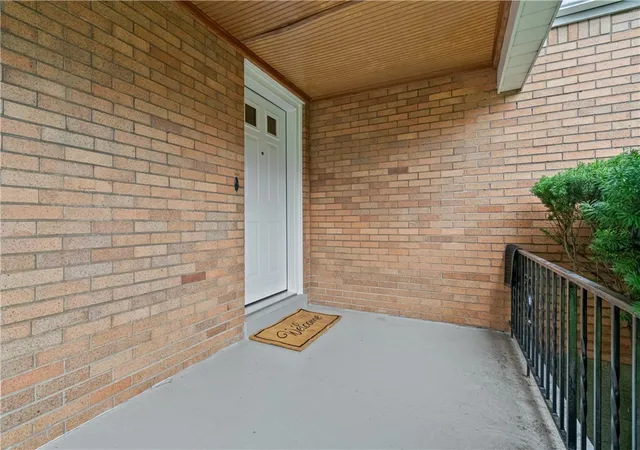3rd image of 1022 Willow Dr, Ross Twp, PA 15237 | MLS# 1766175
