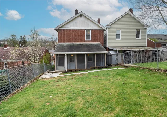 37th image of 2710 Philadelphia Ave, Pittsburgh, PA 15216 | MLS# 1766437