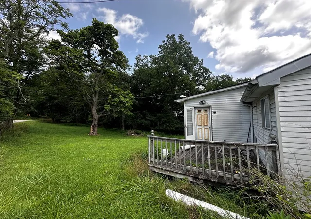 3rd image of 648 Old Hickory Ridge Rd, Chartiers, PA 15301 | MLS# 1766472