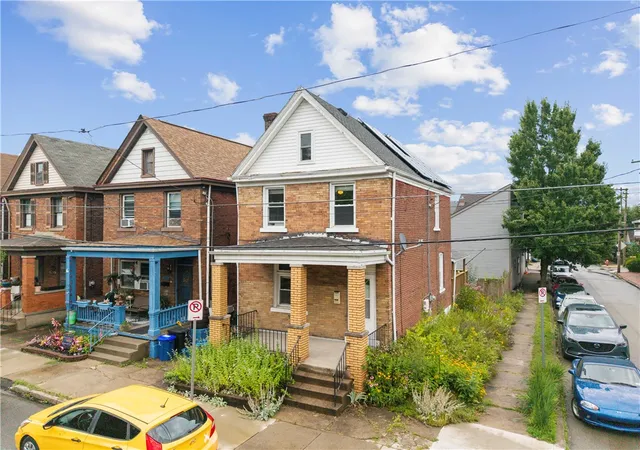 1st image of 1801 Eberhardt St, Troy Hill, PA 15212 | MLS# 1766075