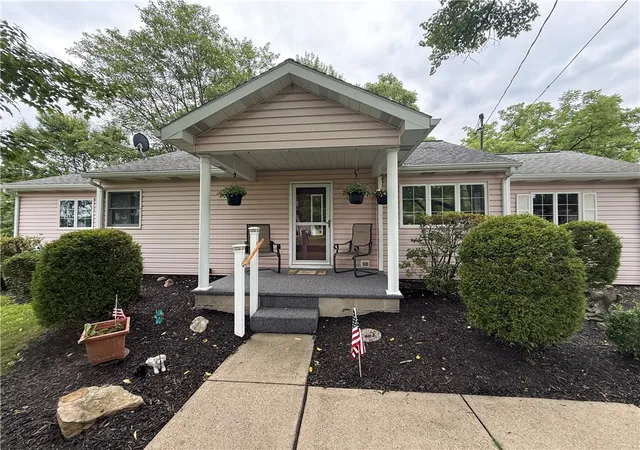 2nd image of 5122 Mccandless Rd, Center Twp, PA 16001 | MLS# 1766462