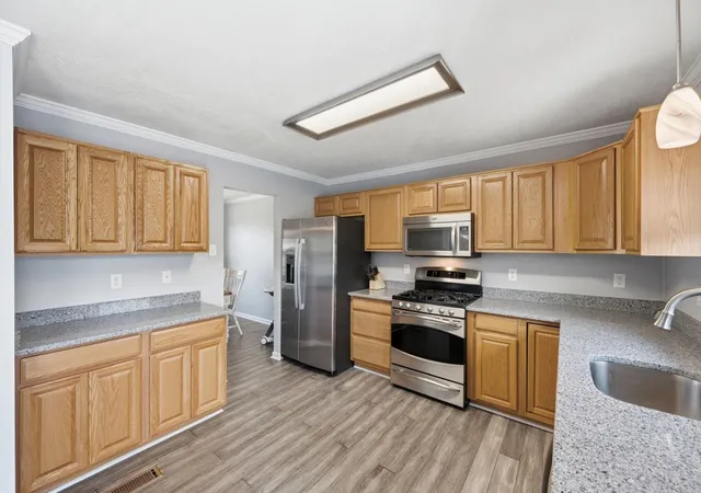 Photo 4 of Single family home for sale at 508 Blue Ridge Dr, Coraopolis, PA 15108 | MLS# 1766513 | Listing updated on 2026-07-26