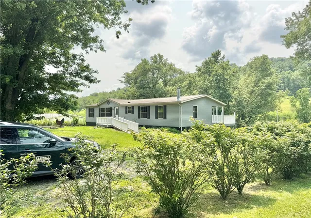 Photo 2 of Single family home for sale at 955 S Bridge Rd, South Franklin, PA 15329 | MLS# 1766512 | Listing updated on 2026-08-01