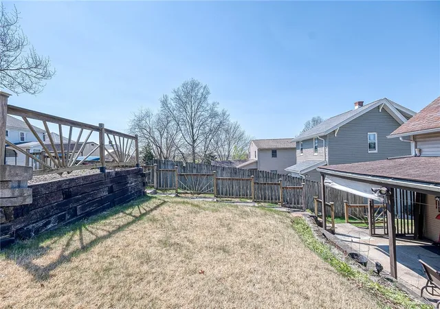 4th image of 814 N 2Nd St, Jeannette, PA 15644 | MLS# 1766357