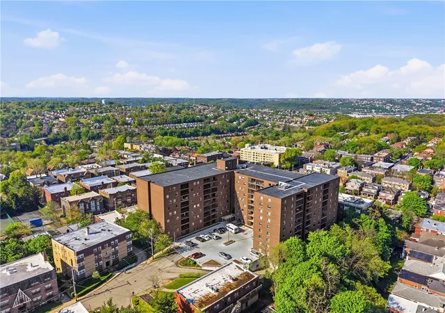 2nd image of 5600 Munhall Rd #309, Squirrel Hill, PA 15217 | MLS# 1765885