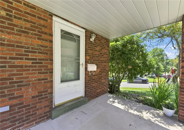 4th image of 86 Glenview Ave, City Of Greensburg, PA 15601 | MLS# 1766542
