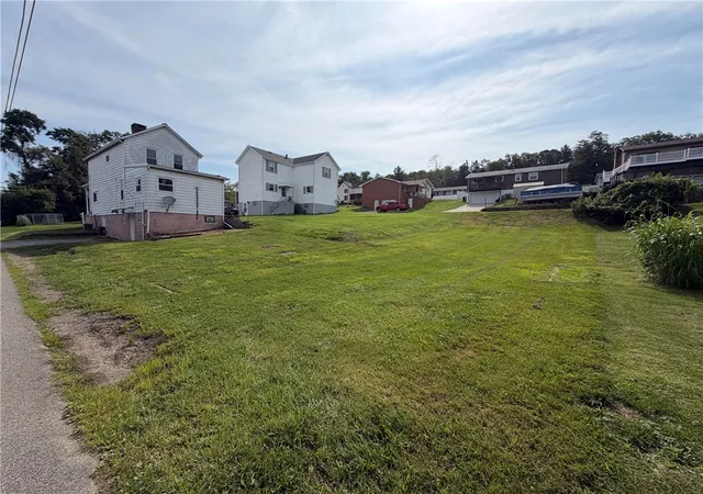 18th image of 17 Columbus St, Belle Vernon, PA 15012 | MLS# 1766318